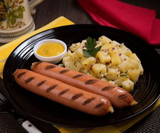 Salchicha Bratwurst con ensalada de papa